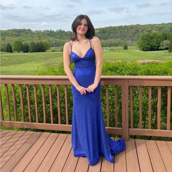 leahsantoro6